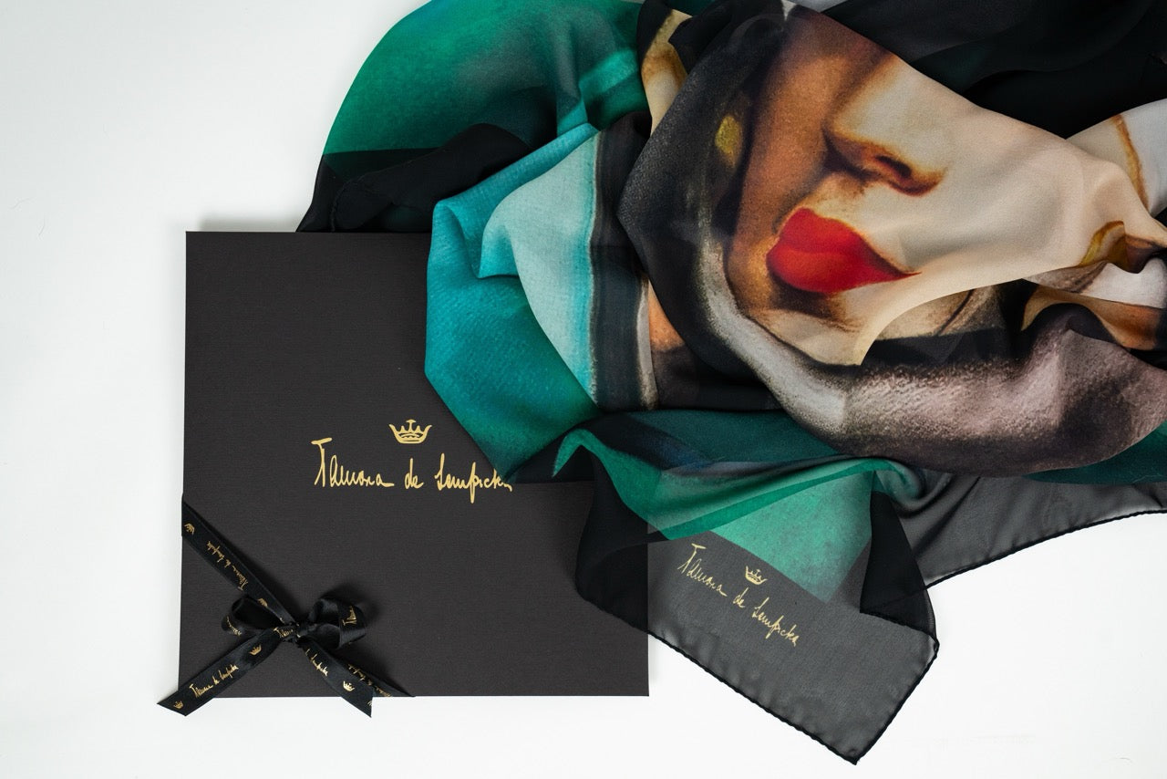 美品　希少 Tamara C'est Le Pied タマラショプシン Silk Accessories – Tamara de Lempicka Estate